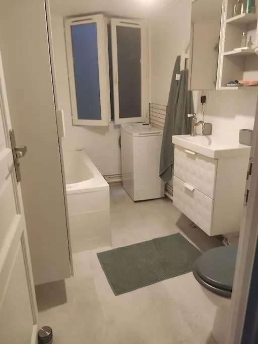 Charming 40 M2, 10th